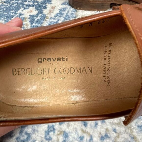 GRAVATI for Bergdorf Goodman Elegant Brown Leather Slip-On  display picture 1